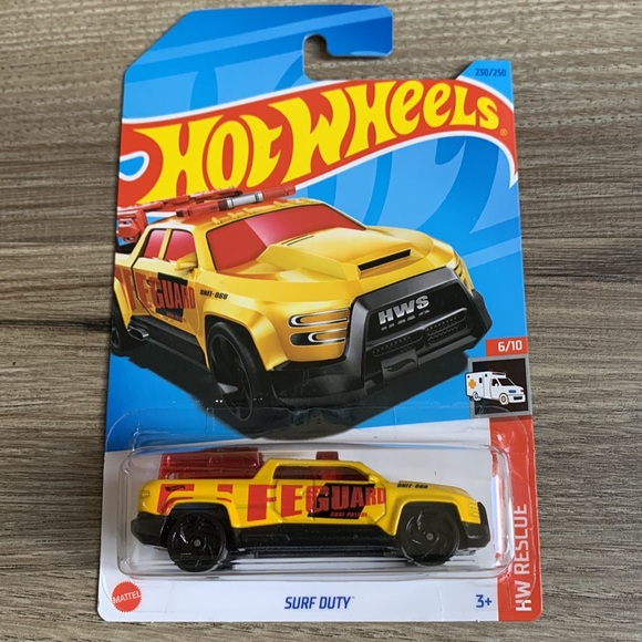 Hot Wheels Surf Duty Pick Up Truck Hotwheels HW Rescue Vehicle Yellow Pickup - Picture 6 of 6